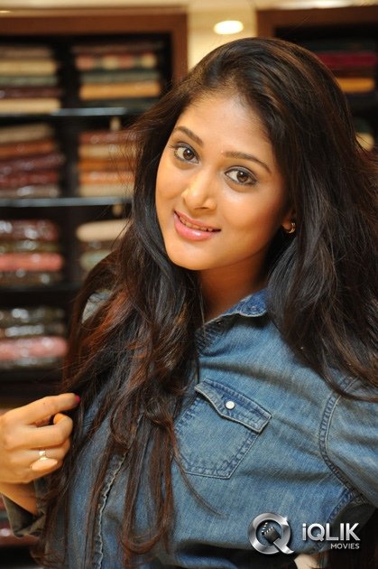 Sushma-Raj-On-The-Sets-Of-Maaya-Movie